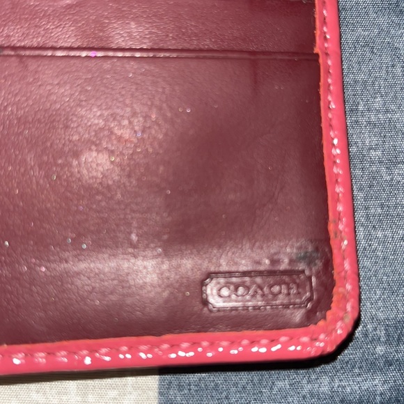 Wallet - Picture 6 of 7